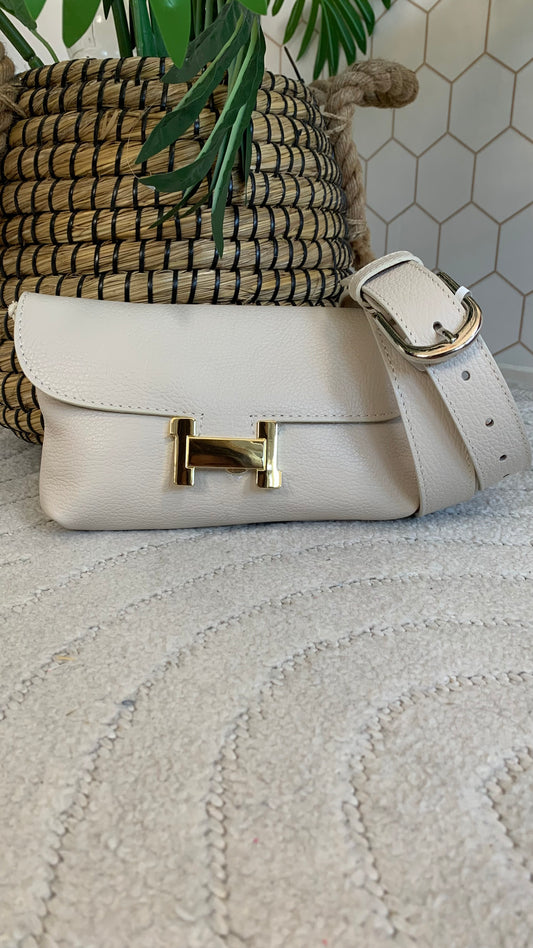 Tas Helen