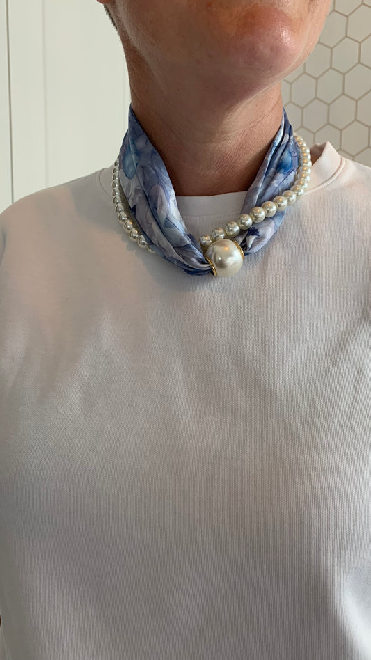 Sjaaltje parel met ketting