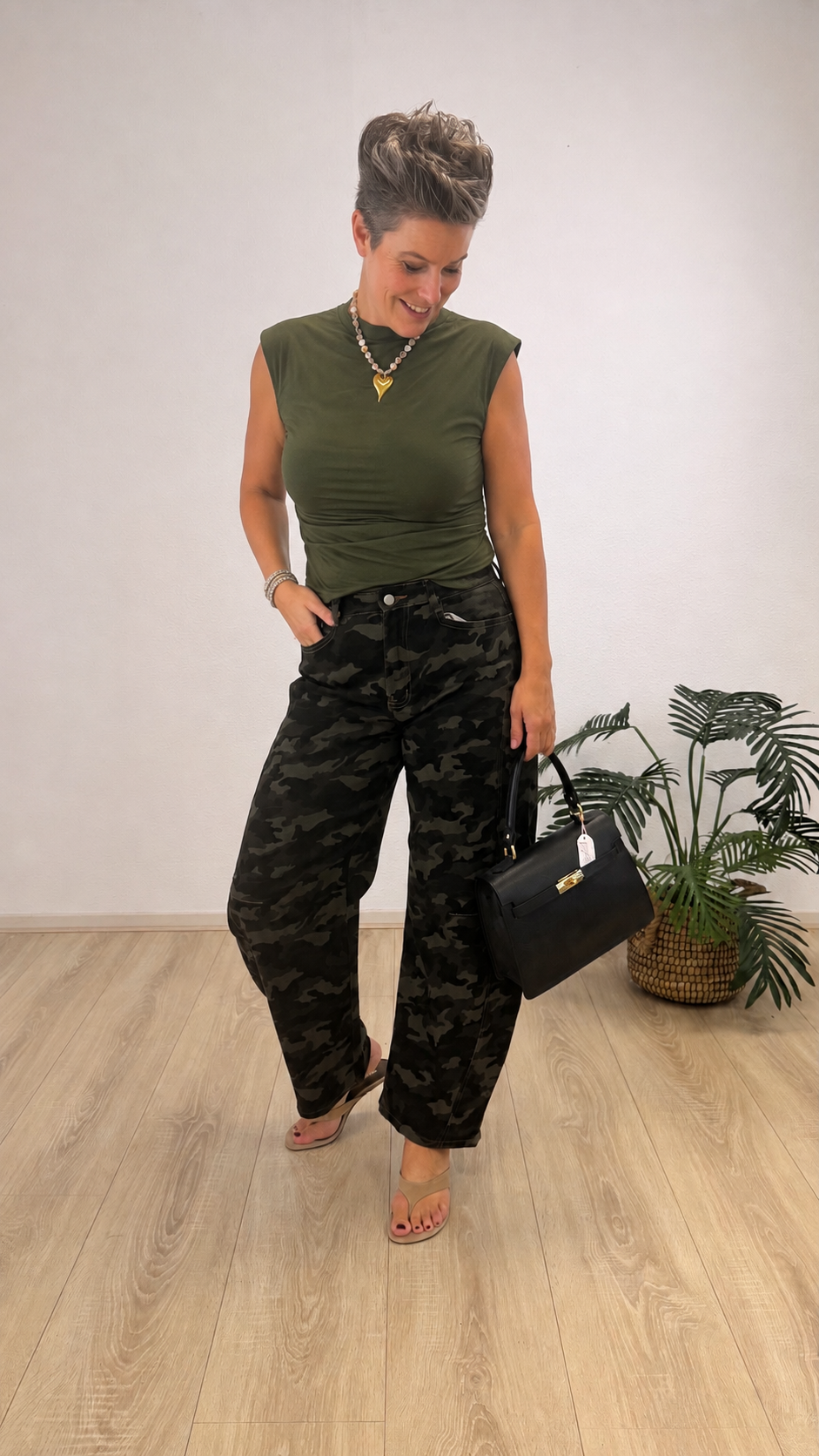 Top Paulien Ambika