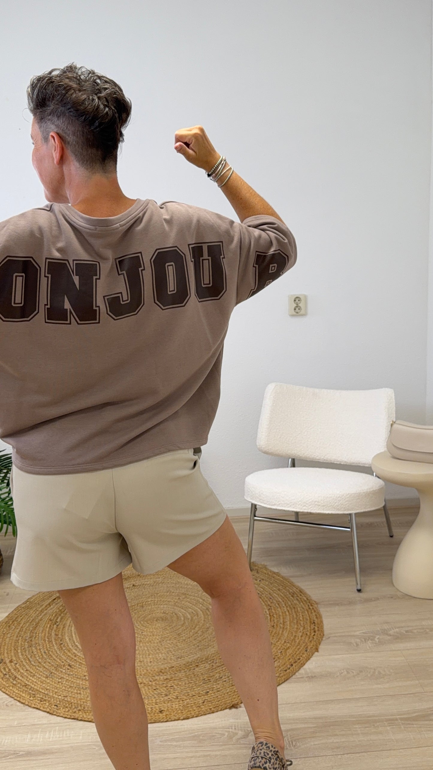 Sweater bonjour